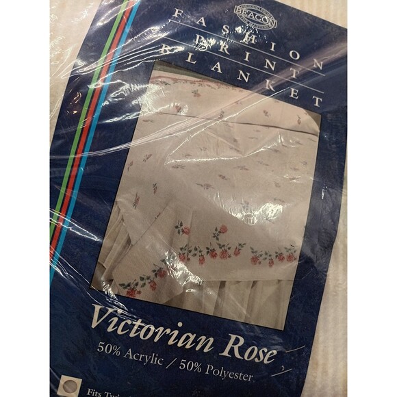 Vintage Beacon Satin Trim Blanket READ DESCRIPTION - Picture 2 of 4